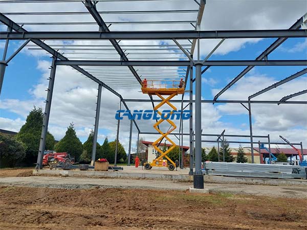 Instalación de taller de estructura de acero en Chile